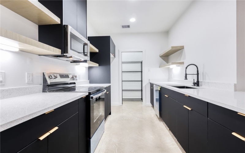 2710 Grace unit: A #A, Corpus Christi, TX 78414, 3 Bedrooms Bedrooms, ,2 BathroomsBathrooms,Residential,For Sale,2710 Grace unit: A,0,462979
