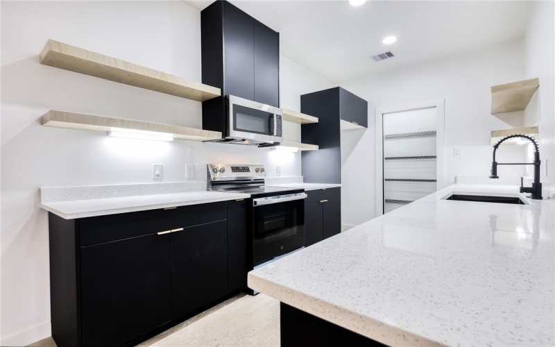 2710 Grace unit: A #A, Corpus Christi, TX 78414, 3 Bedrooms Bedrooms, ,2 BathroomsBathrooms,Residential,For Sale,2710 Grace unit: A,0,462979