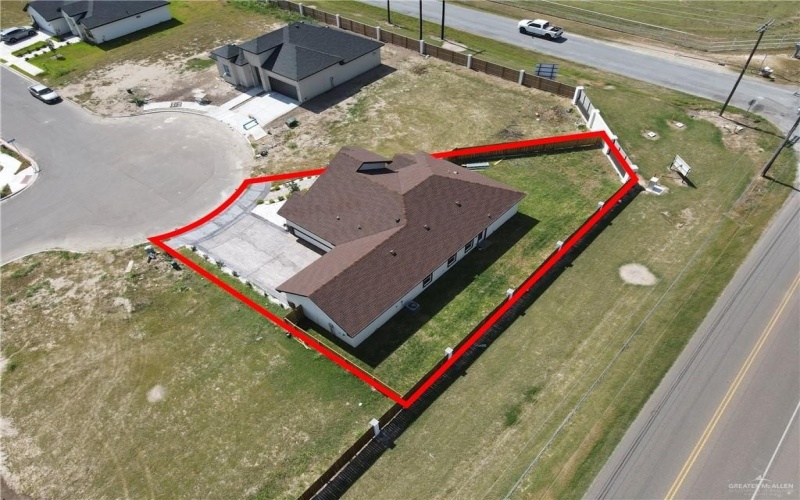 2209 N Gaytan Avenue, Edinburg, TX 78542, 4 Bedrooms Bedrooms, ,2 BathroomsBathrooms,Residential,For Sale,2209 N Gaytan Avenue,0,478109