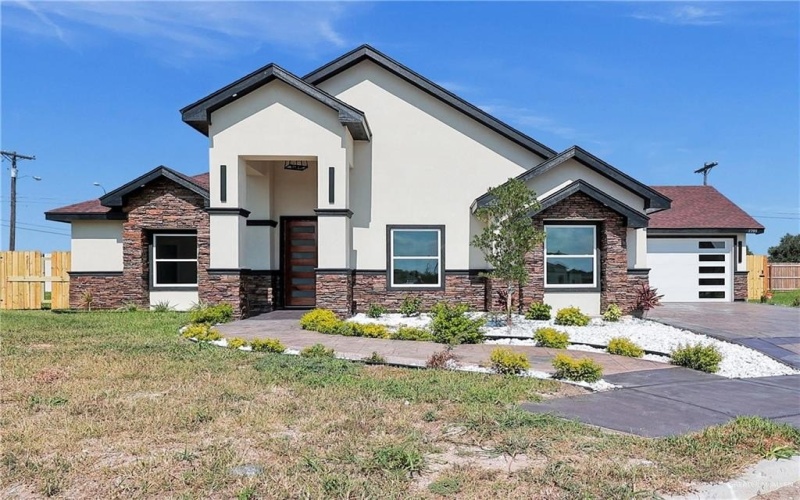 2209 N Gaytan Avenue, Edinburg, TX 78542, 4 Bedrooms Bedrooms, ,2 BathroomsBathrooms,Residential,For Sale,2209 N Gaytan Avenue,0,478109