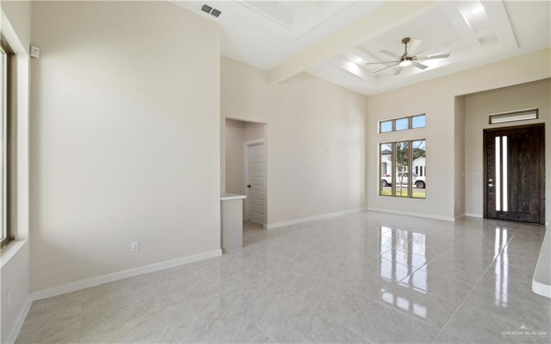 1209 E Evergreen Avenue, San Juan, TX 78589, 3 Habitaciones Habitaciones , ,2 BañosBaños,Residential,En Venta,1209 E Evergreen Avenue,0,478129