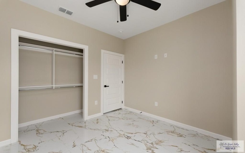 6069 DAKOTA ROSE CIR, BROWNSVILLE, TX 78521, 4 Habitaciones Habitaciones , ,2 BañosBaños,Residential,En Venta,6069 DAKOTA ROSE CIR,0,29767476