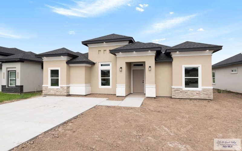 6069 DAKOTA ROSE CIR, BROWNSVILLE, TX 78521, 4 Habitaciones Habitaciones , ,2 BañosBaños,Residential,En Venta,6069 DAKOTA ROSE CIR,0,29767476