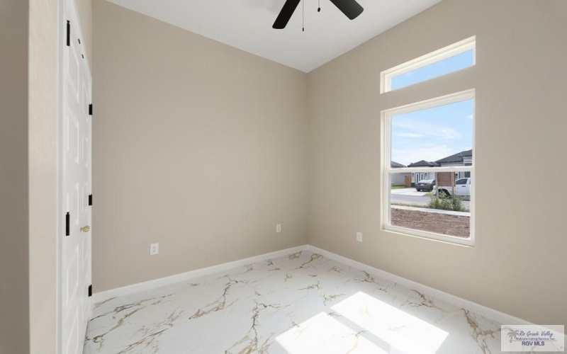 6069 DAKOTA ROSE CIR, BROWNSVILLE, TX 78521, 4 Habitaciones Habitaciones , ,2 BañosBaños,Residential,En Venta,6069 DAKOTA ROSE CIR,0,29767476