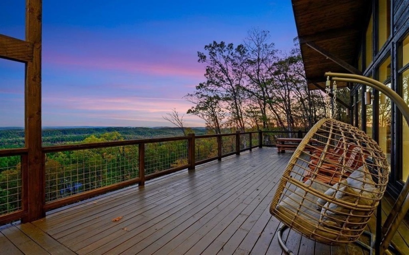 462 Moonshiner Springs Trail, Broken Bow, OK 74728, 6 Bedrooms Bedrooms, ,9 BathroomsBathrooms,Residential,For Sale,462 Moonshiner Springs Trail,0,20999898