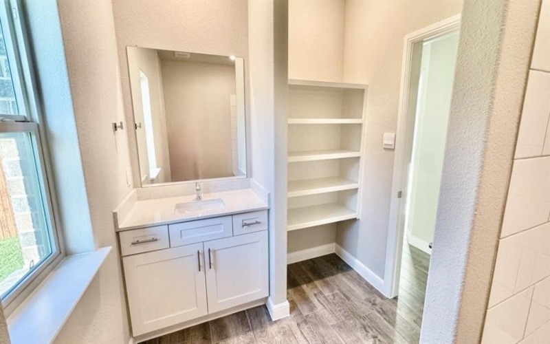 307 LELO Lane, Mansfield, TX 76063, 4 Bedrooms Bedrooms, ,3 BathroomsBathrooms,Residential,For Sale,307 LELO Lane,0,21026385