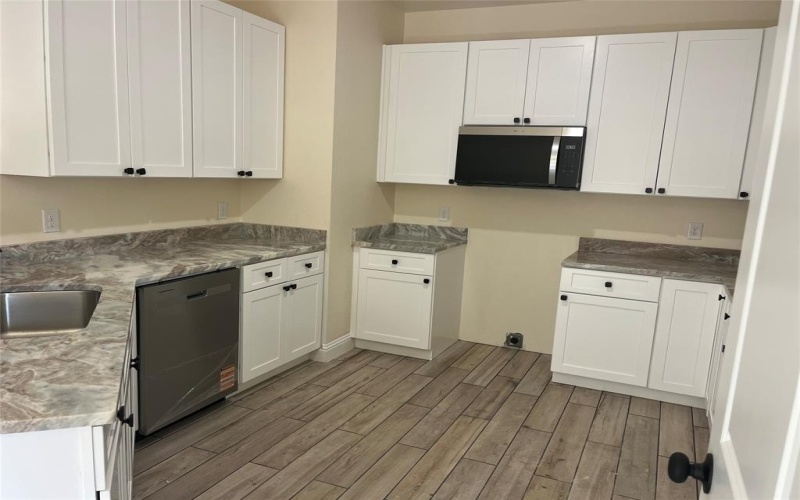 5332 Booker T Street, Fort Worth, TX 76105, 4 Bedrooms Bedrooms, ,2 BathroomsBathrooms,Residential,For Sale,5332 Booker T Street,0,21027233