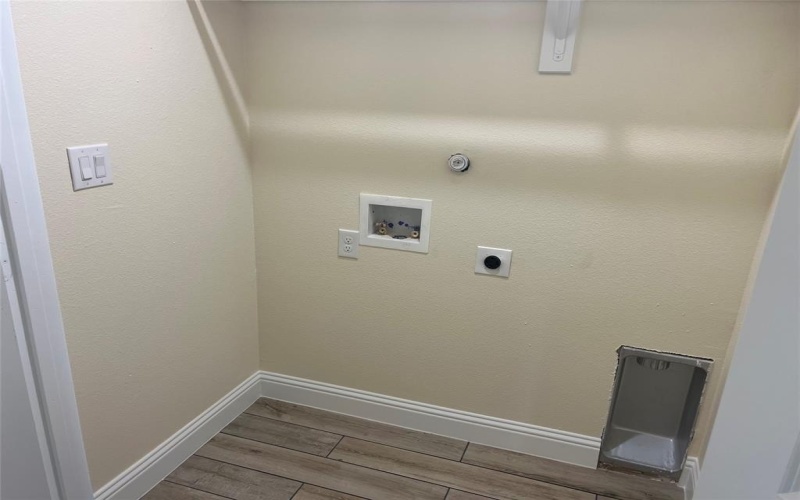 5332 Booker T Street, Fort Worth, TX 76105, 4 Bedrooms Bedrooms, ,2 BathroomsBathrooms,Residential,For Sale,5332 Booker T Street,0,21027233