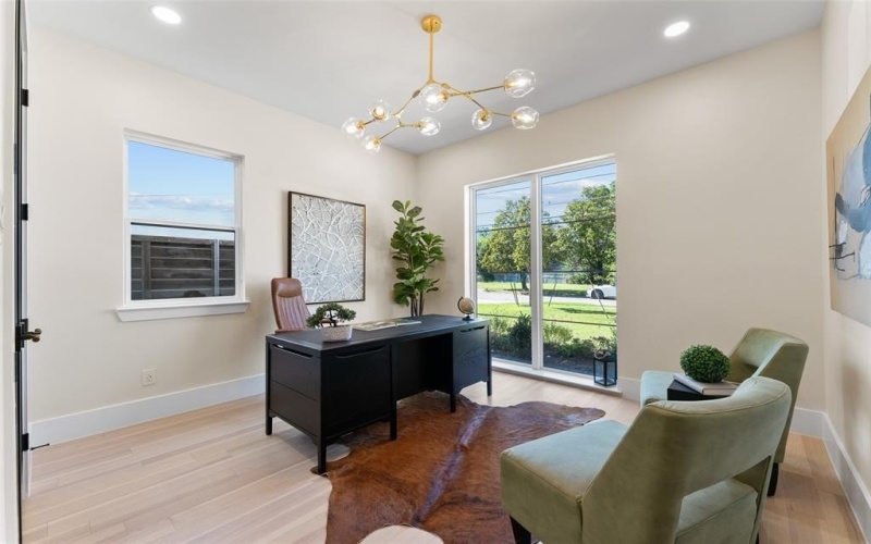 4717 Linnet Lane, Dallas, TX 75209, 5 Bedrooms Bedrooms, ,6 BathroomsBathrooms,Residential,For Sale,4717 Linnet Lane,0,21027355