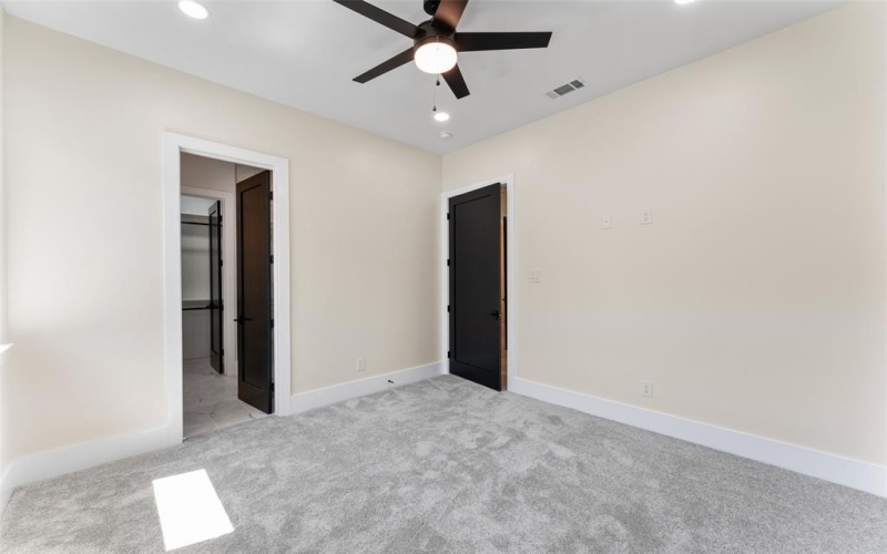 4717 Linnet Lane, Dallas, TX 75209, 5 Bedrooms Bedrooms, ,6 BathroomsBathrooms,Residential,For Sale,4717 Linnet Lane,0,21027355