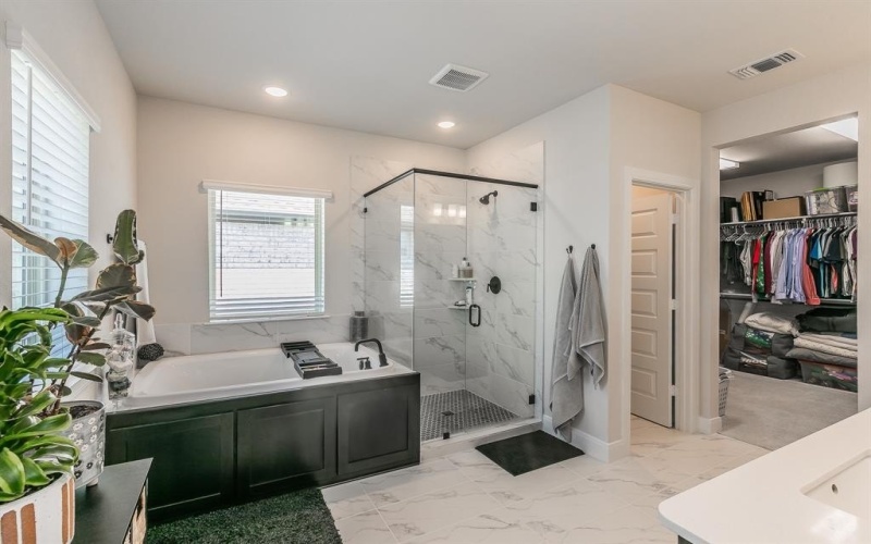 703 Canada Goose Lane, Arlington, TX 76005, 3 Habitaciones Habitaciones , ,2 BañosBaños,Residential,En Venta,703 Canada Goose Lane,0,21027385