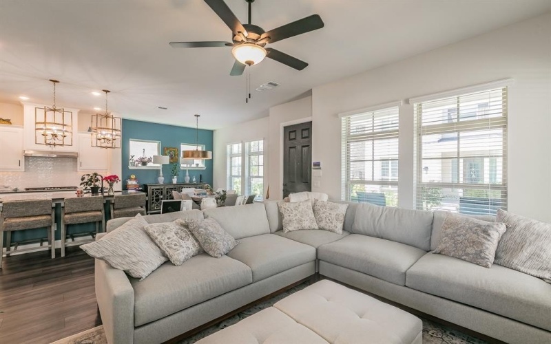 703 Canada Goose Lane, Arlington, TX 76005, 3 Habitaciones Habitaciones , ,2 BañosBaños,Residential,En Venta,703 Canada Goose Lane,0,21027385