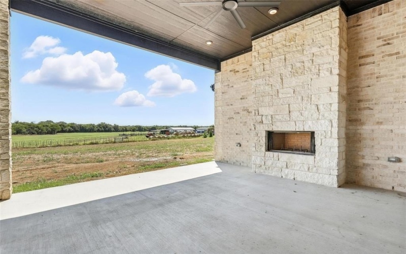 108 Gibson Lane, Weatherford, TX 76087, 4 Bedrooms Bedrooms, ,3 BathroomsBathrooms,Residential,For Sale,108 Gibson Lane,0,21027458