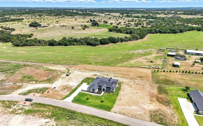 108 Gibson Lane, Weatherford, TX 76087, 4 Bedrooms Bedrooms, ,3 BathroomsBathrooms,Residential,For Sale,108 Gibson Lane,0,21027458
