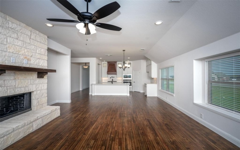 1112 Archives Avenue, Nevada, TX 75173, 4 Habitaciones Habitaciones , ,3 BañosBaños,Residential,En Venta,1112 Archives Avenue,0,21027470