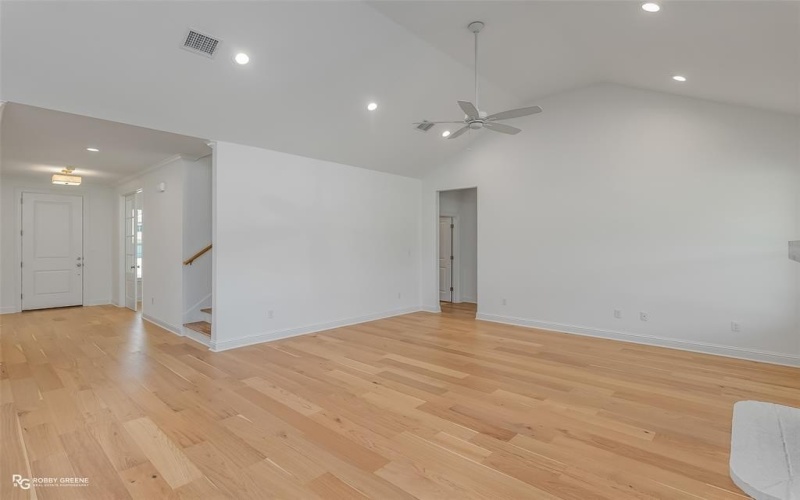 212 Marsh Bayou Drive, Bossier City, LA 71112, 4 Bedrooms Bedrooms, ,3 BathroomsBathrooms,Residential,For Sale,212 Marsh Bayou Drive,0,21027490