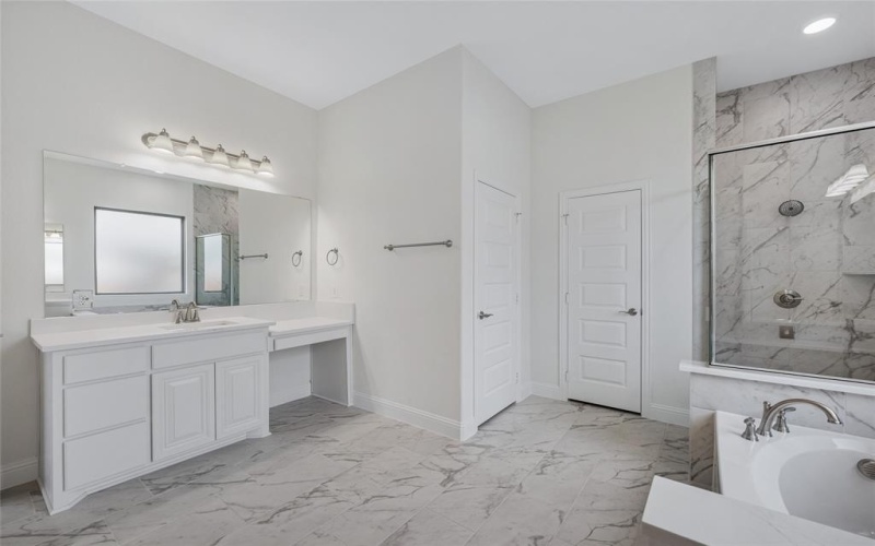 2136 Spyglass Drive, Royse City, TX 75189, 4 Habitaciones Habitaciones , ,3 BañosBaños,Residential,En Venta,2136 Spyglass Drive,0,21027500