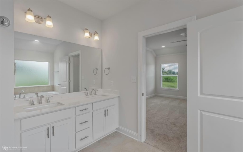 4149 Grassy Lake Drive, Bossier City, LA 71111, 3 Bedrooms Bedrooms, ,2 BathroomsBathrooms,Residential,For Sale,4149 Grassy Lake Drive,0,21027544