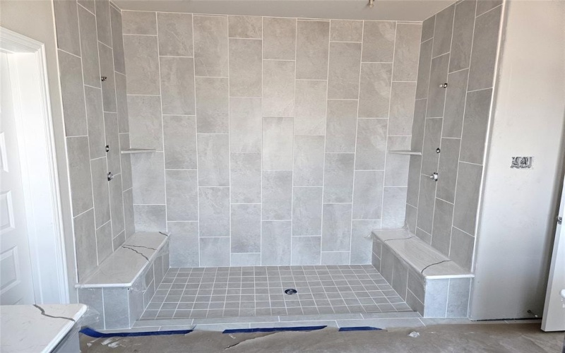 1661 W Farmington Road, Van Alstyne, TX 75495, 5 Habitaciones Habitaciones , ,5 BañosBaños,Residential,En Venta,1661 W Farmington Road,0,21027653