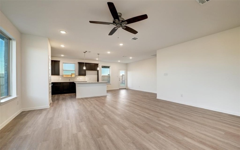 3124 Dixondale Drive, Fort Worth, TX 76108, 4 Habitaciones Habitaciones , ,2 BañosBaños,Residential,En Venta,3124 Dixondale Drive,0,21027729