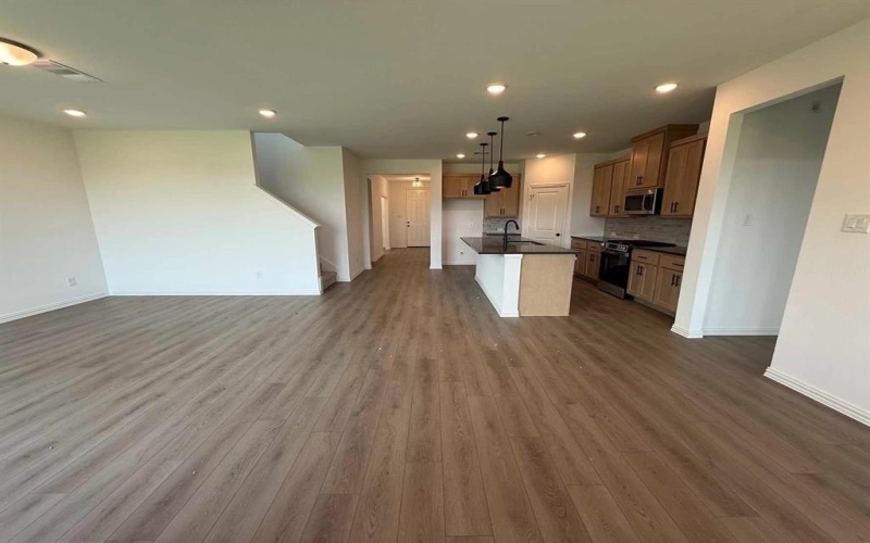 1315 Parkdale Street, Forney, TX 75126, 5 Bedrooms Bedrooms, ,3 BathroomsBathrooms,Residential,For Sale,1315 Parkdale Street,0,21027730
