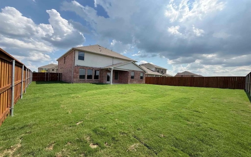 1315 Parkdale Street, Forney, TX 75126, 5 Bedrooms Bedrooms, ,3 BathroomsBathrooms,Residential,For Sale,1315 Parkdale Street,0,21027730