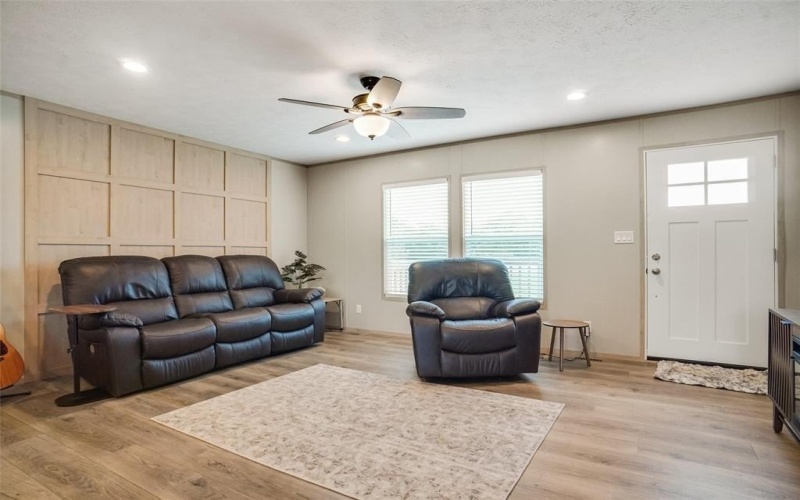 626 High View Drive, Weatherford, TX 76085, 4 Habitaciones Habitaciones , ,2 BañosBaños,Residential,En Venta,626 High View Drive,0,21027733