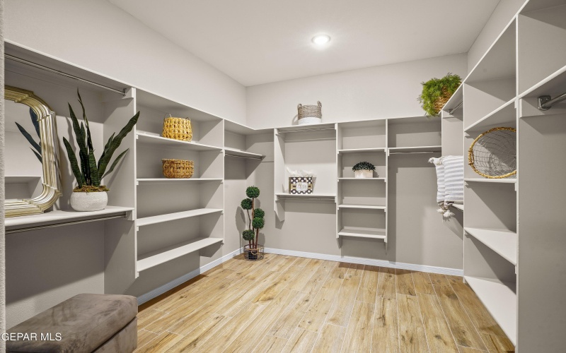 2316 Tierra Fabian Place, El Paso, TX 79938, 4 Habitaciones Habitaciones , ,2 BañosBaños,Residential,En Venta,2316 Tierra Fabian Place,0,914377