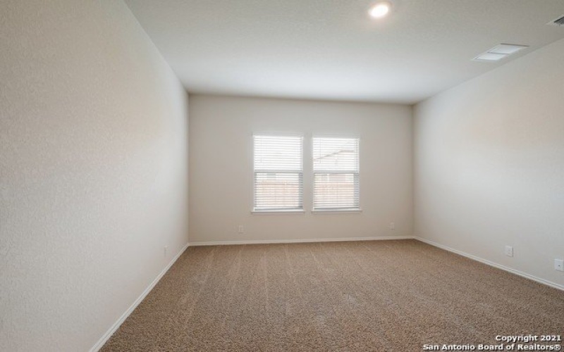 6015 Bowie Mountain, San Antonio, TX 78245, 4 Habitaciones Habitaciones , ,2 BañosBaños,Residential,En Venta,6015 Bowie Mountain,0,1891539
