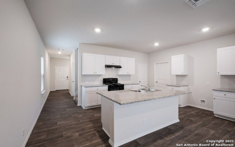 6015 Bowie Mountain, San Antonio, TX 78245, 4 Habitaciones Habitaciones , ,2 BañosBaños,Residential,En Venta,6015 Bowie Mountain,0,1891539