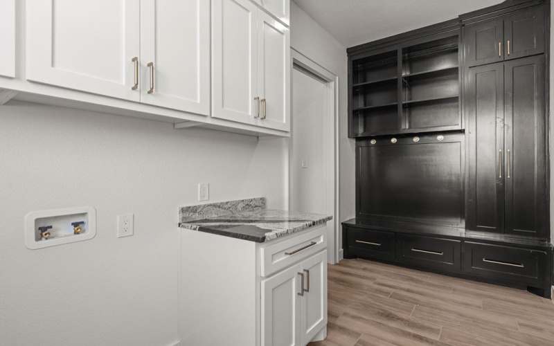 1 NE Armlei Dr, Andrews, TX 79714, 4 Habitaciones Habitaciones , ,3 BañosBaños,Residential,En Venta,1 NE Armlei Dr,0,162288