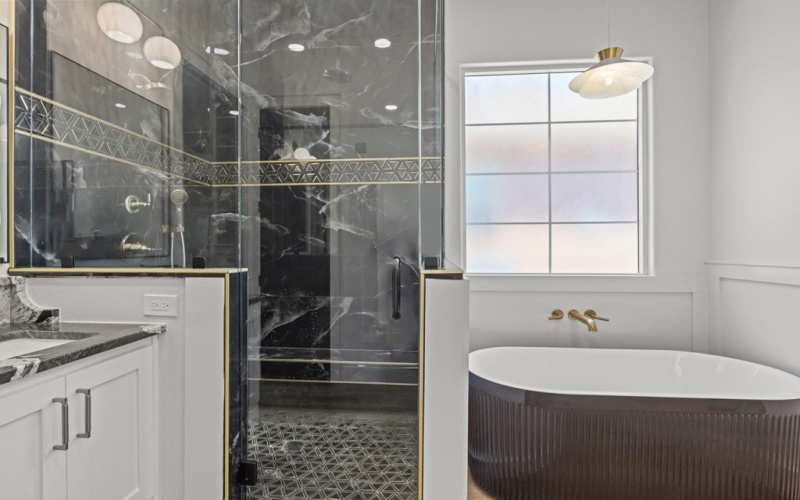 1 NE Armlei Dr, Andrews, TX 79714, 4 Habitaciones Habitaciones , ,3 BañosBaños,Residential,En Venta,1 NE Armlei Dr,0,162288