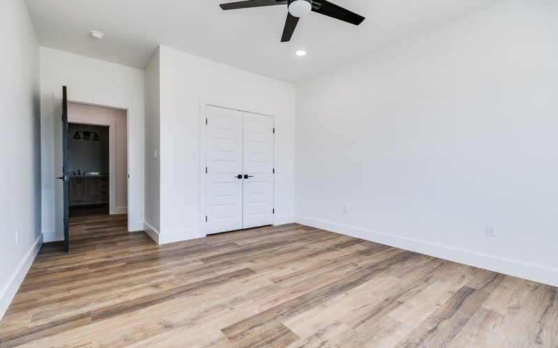 1300 6th St, Sterling City, TX 76951, 3 Habitaciones Habitaciones , ,2 BañosBaños,Residential,En Venta,1300 6th St,0,128629