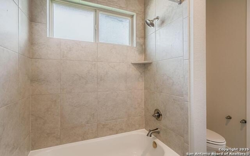 5221 Estates Oak Way, San Antonio, TX 78263, 4 Bedrooms Bedrooms, ,3 BathroomsBathrooms,Residential,For Sale,5221 Estates Oak Way,0,1891571