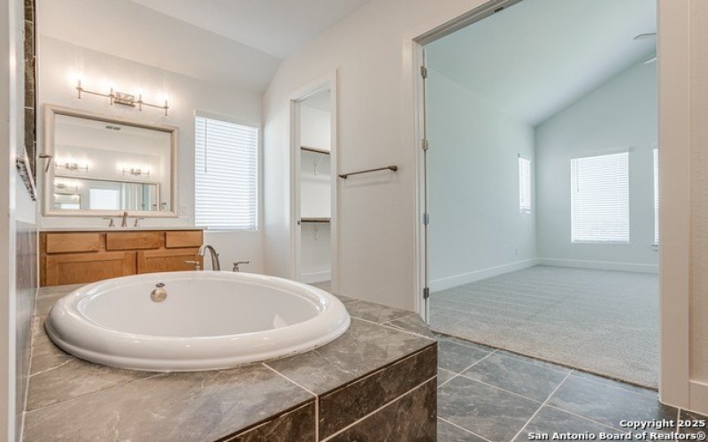 5240 Estates Oak Way, San Antonio, TX 78263, 4 Bedrooms Bedrooms, ,3 BathroomsBathrooms,Residential,For Sale,5240 Estates Oak Way,0,1891573