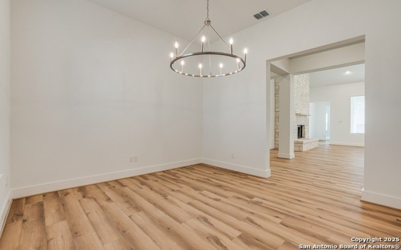 5240 Estates Oak Way, San Antonio, TX 78263, 4 Bedrooms Bedrooms, ,3 BathroomsBathrooms,Residential,For Sale,5240 Estates Oak Way,0,1891573