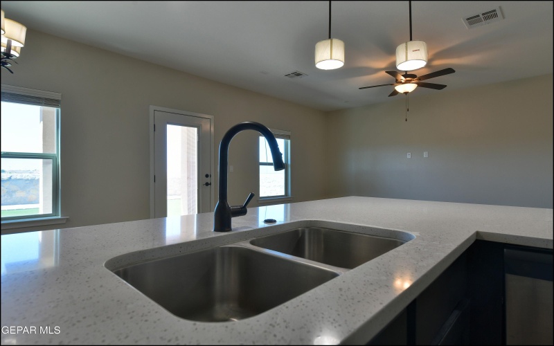 516 Logwood Avenue, Canutillo, TX 79835, 4 Habitaciones Habitaciones , ,3 BañosBaños,Residential,En Venta,516 Logwood Avenue,0,928014