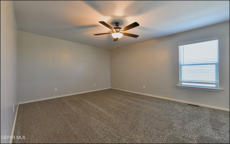516 Logwood Avenue, Canutillo, TX 79835, 4 Habitaciones Habitaciones , ,3 BañosBaños,Residential,En Venta,516 Logwood Avenue,0,928014