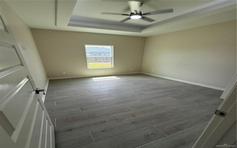 548 Pearl Street, Edinburg, TX 78542, 3 Bedrooms Bedrooms, ,2 BathroomsBathrooms,Residential,For Sale,548 Pearl Street,0,477960