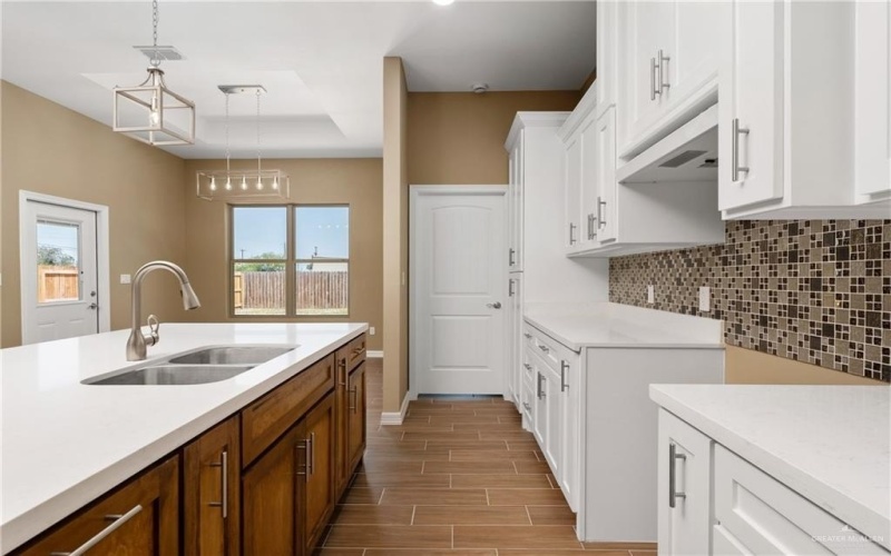 3311 Las Vistas Lane, Weslaco, TX 78596, 3 Bedrooms Bedrooms, ,2 BathroomsBathrooms,Residential,For Sale,3311 Las Vistas Lane,0,478166