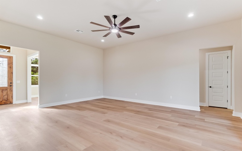 122 Creekside Cove, Marble Falls, TX 78654, 4 Habitaciones Habitaciones , ,3 BañosBaños,Residential,En Venta,122 Creekside Cove,0,174647
