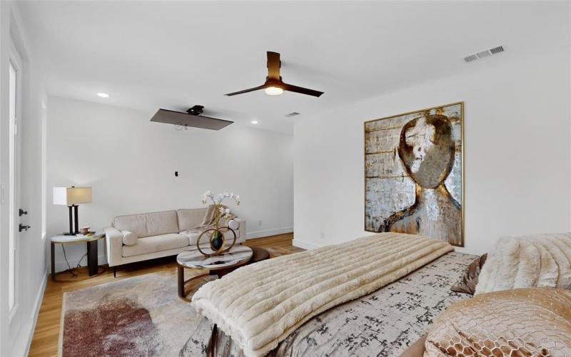 3510 Wendelkin Street, Dallas, TX 75215, 4 Bedrooms Bedrooms, ,5 BathroomsBathrooms,Residential,For Sale,3510 Wendelkin Street,0,21014378