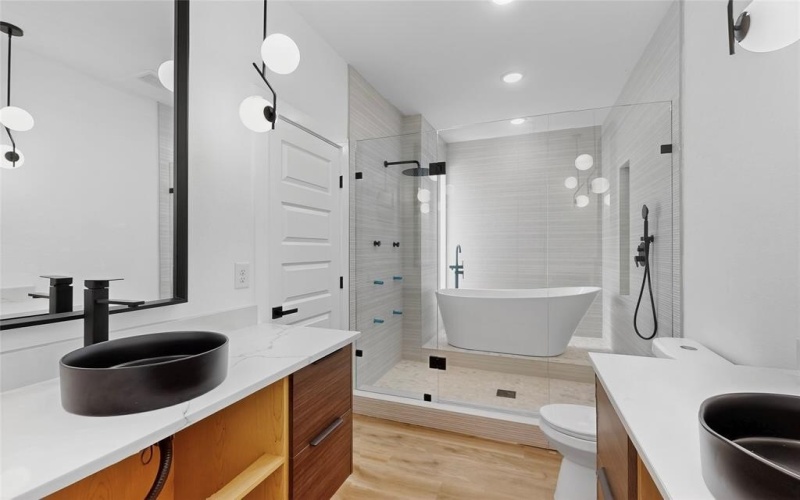 3510 Wendelkin Street, Dallas, TX 75215, 4 Bedrooms Bedrooms, ,5 BathroomsBathrooms,Residential,For Sale,3510 Wendelkin Street,0,21014378