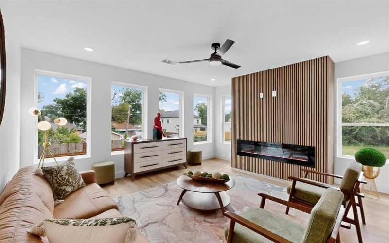 3510 Wendelkin Street, Dallas, TX 75215, 4 Bedrooms Bedrooms, ,5 BathroomsBathrooms,Residential,For Sale,3510 Wendelkin Street,0,21014378