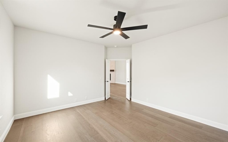 833 Yosemite Drive, DeSoto, TX 75115, 5 Habitaciones Habitaciones , ,5 BañosBaños,Residential,En Venta,833 Yosemite Drive,0,21027797