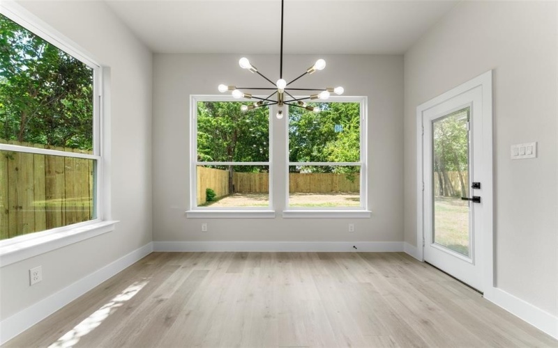 4111 Pringle Drive, Dallas, TX 75212, 4 Bedrooms Bedrooms, ,3 BathroomsBathrooms,Residential,For Sale,4111 Pringle Drive,0,21027813