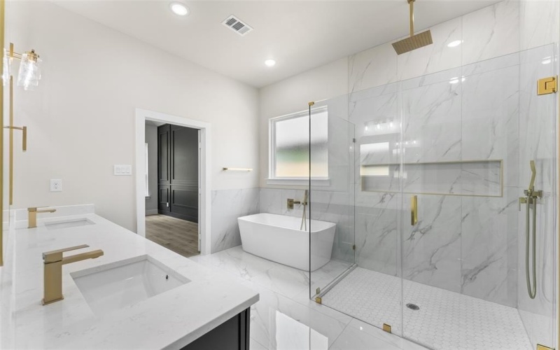 4111 Pringle Drive, Dallas, TX 75212, 4 Bedrooms Bedrooms, ,3 BathroomsBathrooms,Residential,For Sale,4111 Pringle Drive,0,21027813