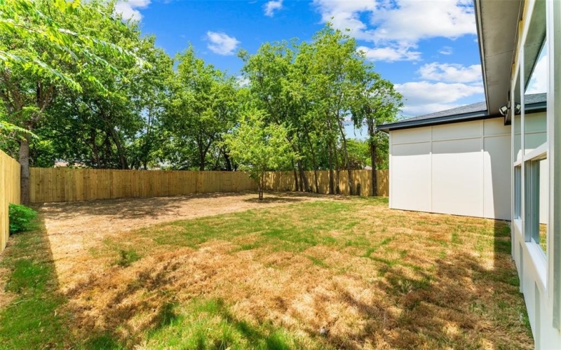 4111 Pringle Drive, Dallas, TX 75212, 4 Bedrooms Bedrooms, ,3 BathroomsBathrooms,Residential,For Sale,4111 Pringle Drive,0,21027813