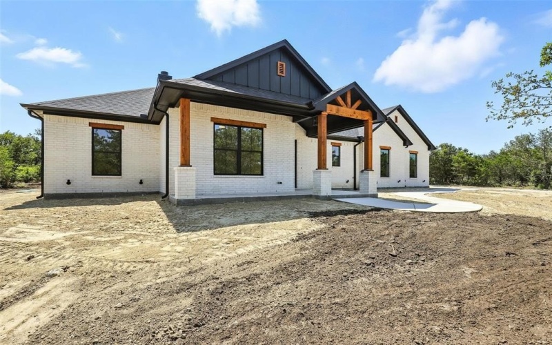 4996 Veal Station Road, Weatherford, TX 76085, 4 Bedrooms Bedrooms, ,2 BathroomsBathrooms,Residential,For Sale,4996 Veal Station Road,0,21027822