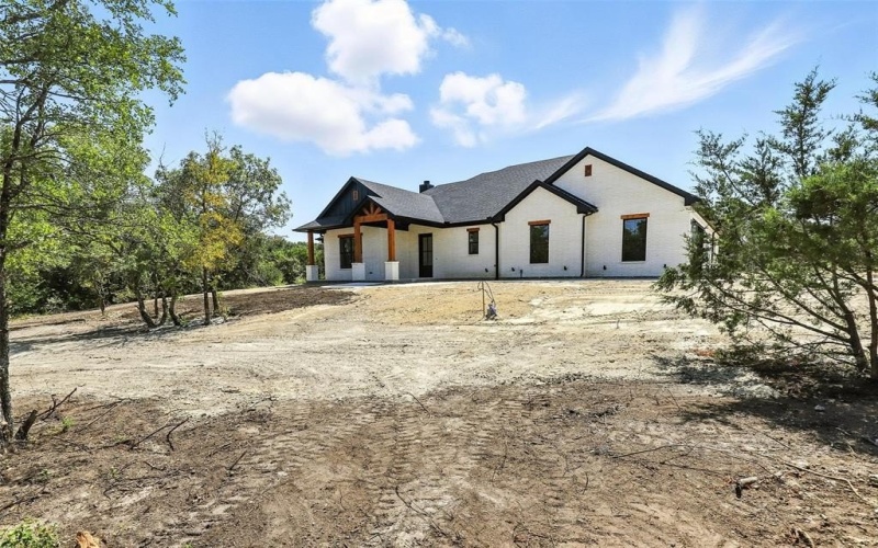 4996 Veal Station Road, Weatherford, TX 76085, 4 Bedrooms Bedrooms, ,2 BathroomsBathrooms,Residential,For Sale,4996 Veal Station Road,0,21027822